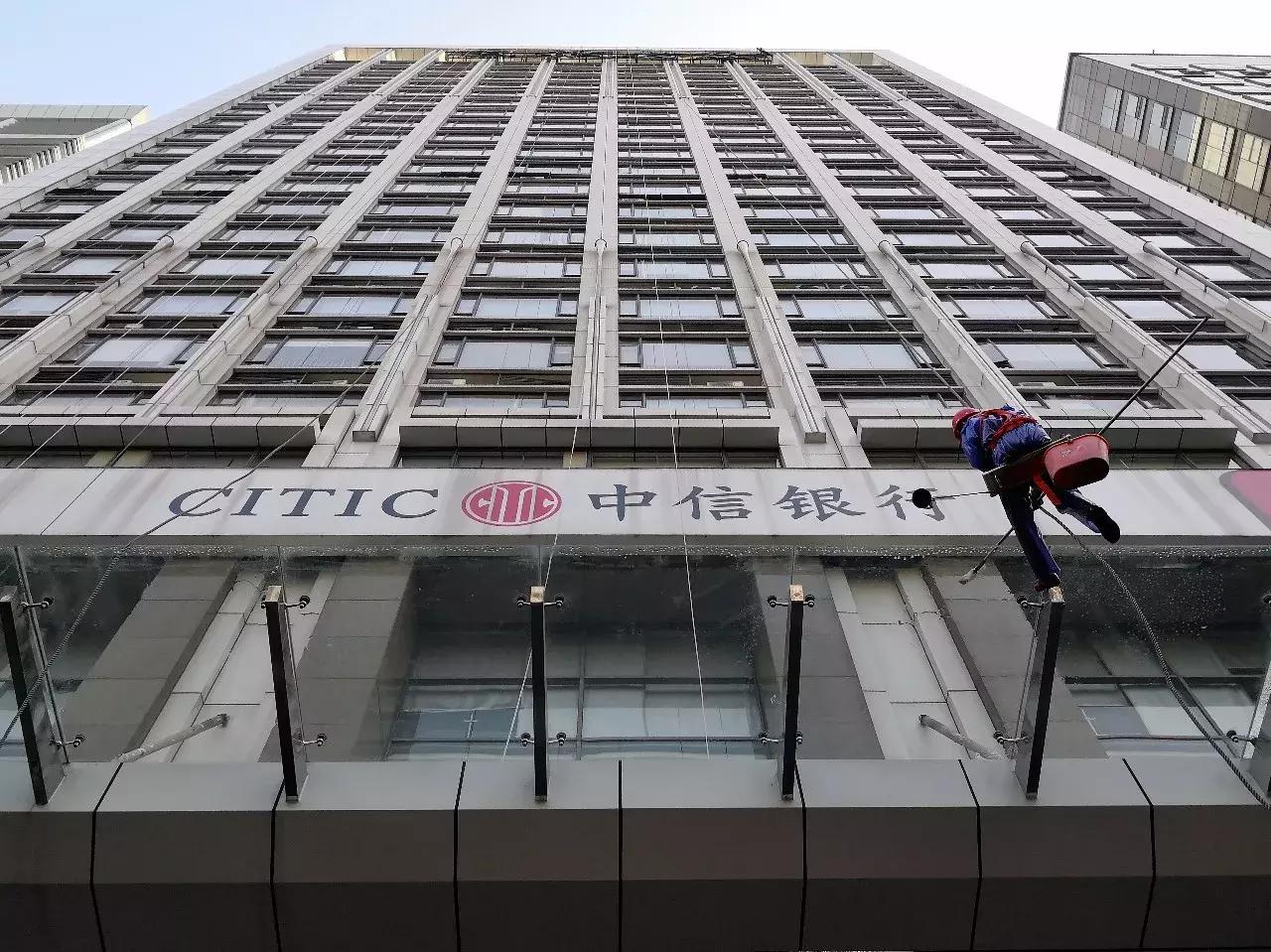 小白测评华为mate10续航排名,华为mate10和三星s9测评