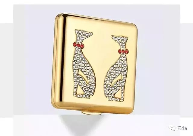 各路大牌又双叒叕出新年限定了，总有一款吓到你！