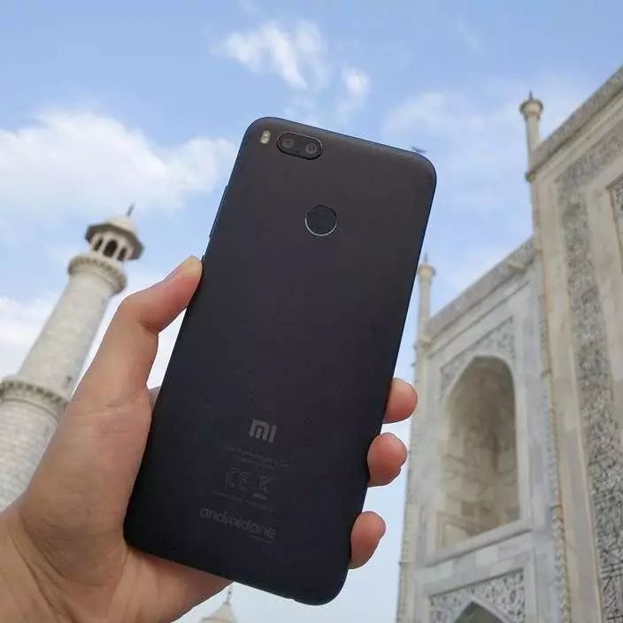 小米联合谷歌推出的首款Androidone手机，你可识得？