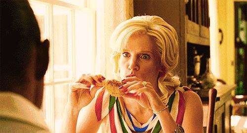 超级碗一分钟广告多少钱,超级碗广告30秒700万美元