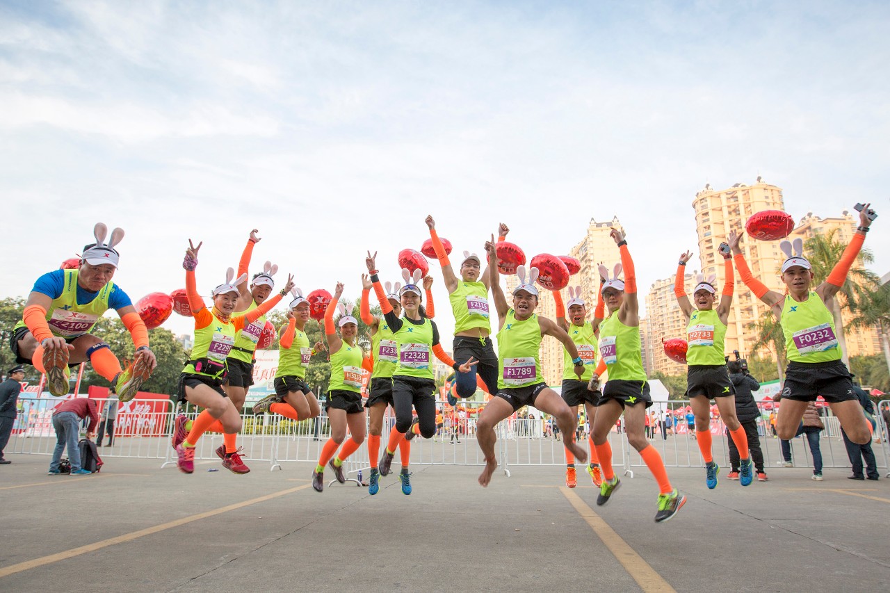 穿特步会被人瞧不起吗,穿特步相亲被拒原视频