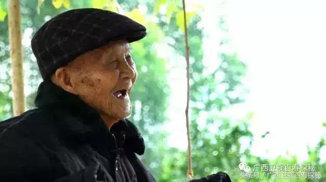 戴帽子导致的秃头会恢复吗,戴帽子秃头几率大