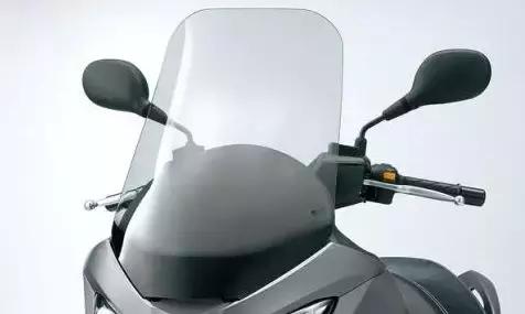 日本进口铃木250最新售价,铃木踏板250落地一共要多少钱