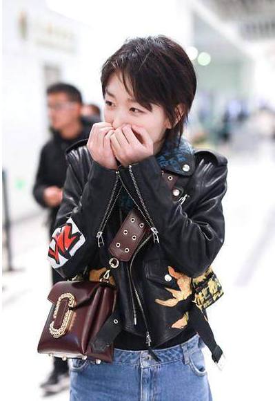 周冬雨和沈梦辰谁漂亮,周冬雨和一个女明星很像