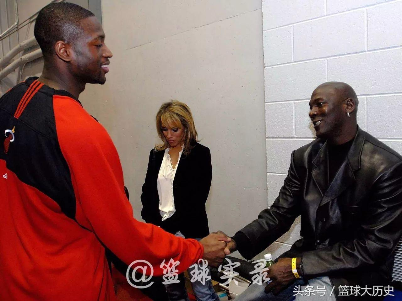 退役球衣还能穿，奥尼尔穿科比8号，盘点NBA十大冷门事！