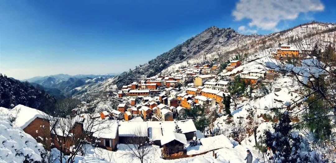 宏村和歙县古城哪个更好,歙县古城和宏村哪个更值得去