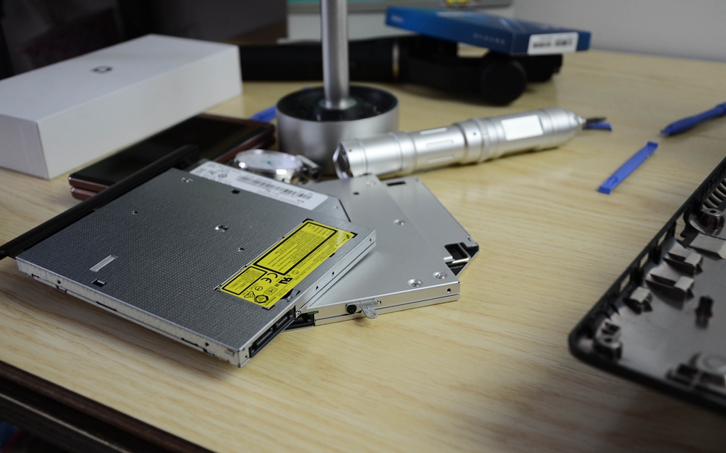 自己动手给笔记本升级固态硬盘,分享经验笔记本升级ssd的三大方案