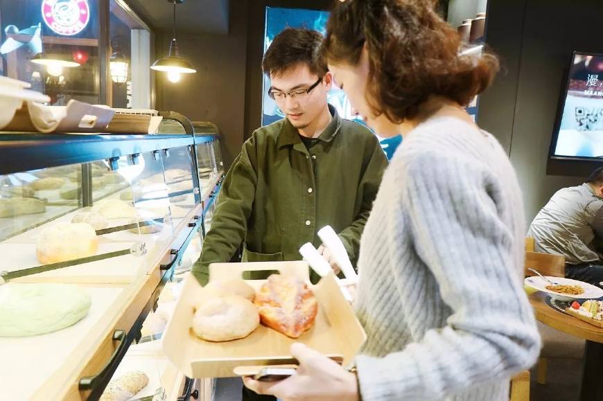 漫猫咖啡:小门店微投资,为你量身打造的偶像级猫星咖啡馆