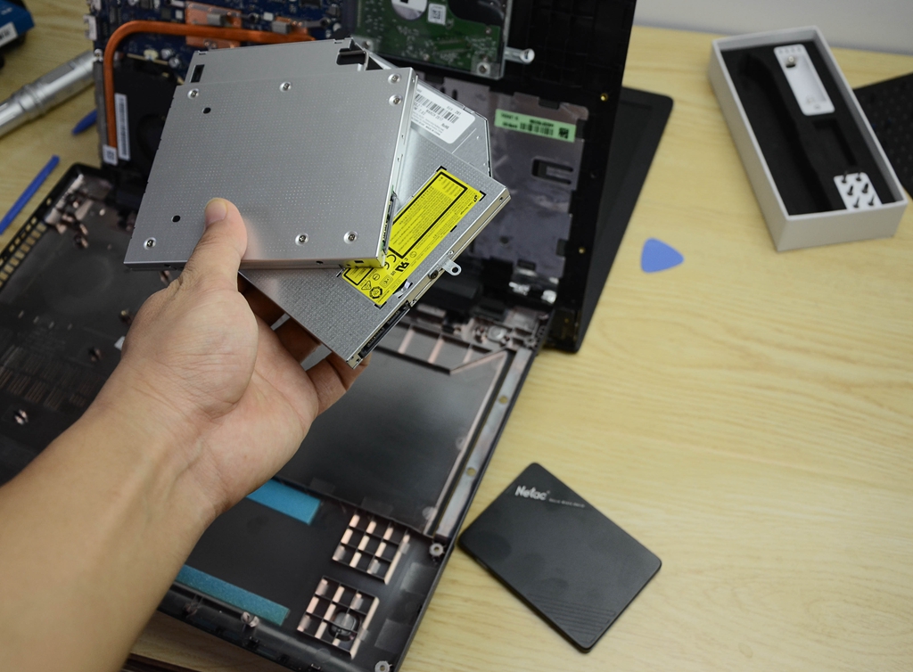 技术贴，笔记本加装SSD再次满血复活，为自己的动手能力点个赞！