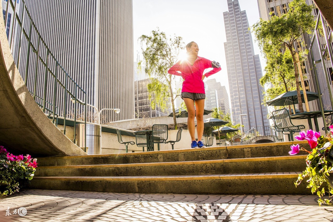 新手赚钱的100个方法,网赚新手教你一个赚钱的技巧