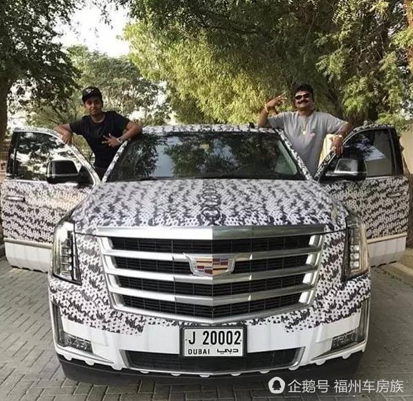 迪拜成龙专属超跑,迪拜成龙