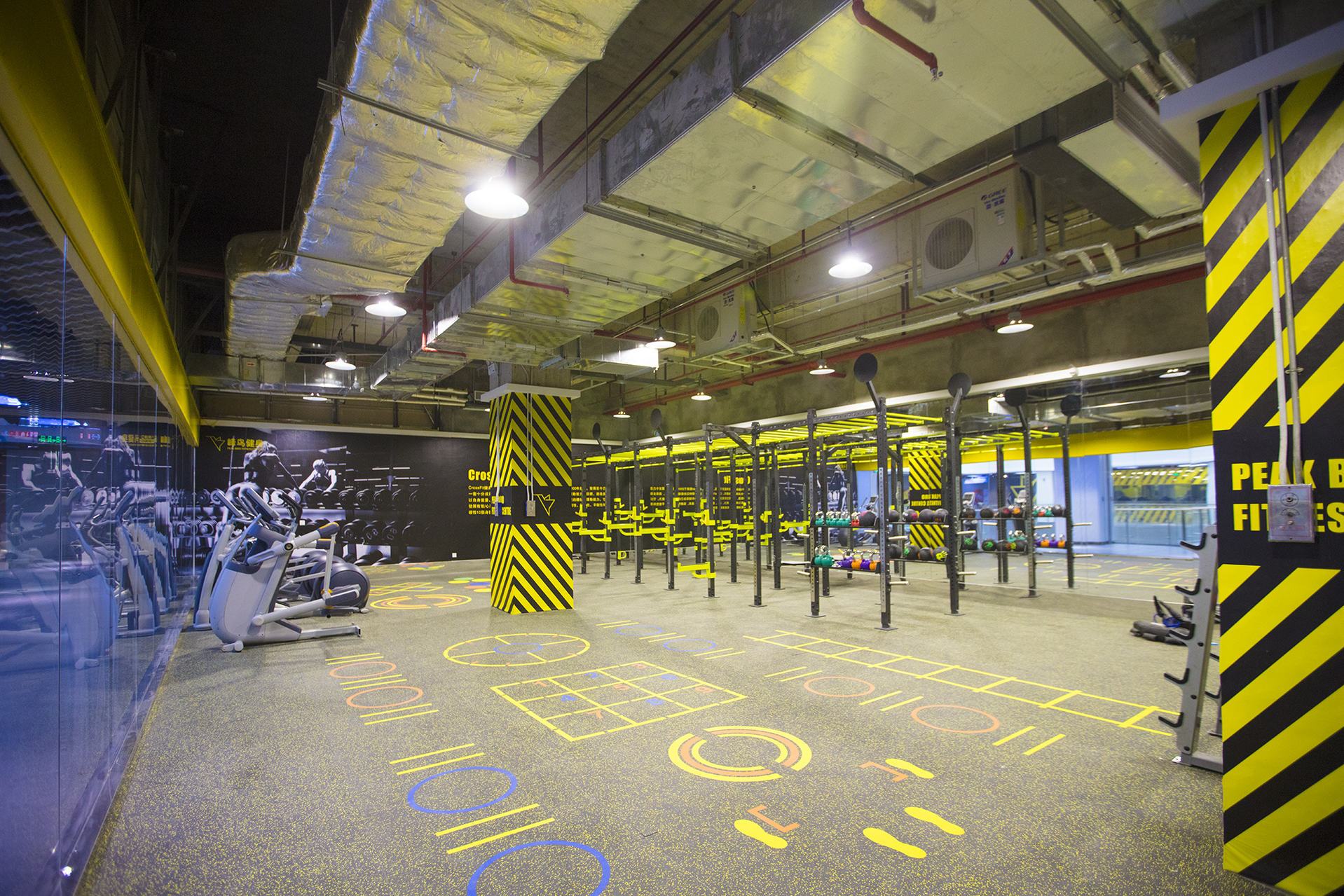 龙岗这家购物中心终于要开业了！全场5折起！