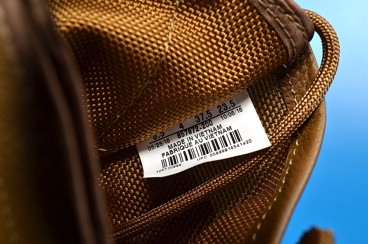 nikeairforce假鞋与真鞋区别,假nikeairforce1react白蓝