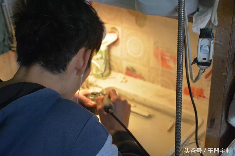 如何手工给和田玉抛光,牙膏怎么给玉石抛光