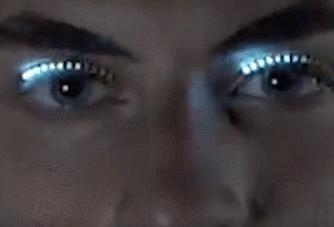 日本发明了发光睫毛，化了这款眼妆同样可以闪闪发亮