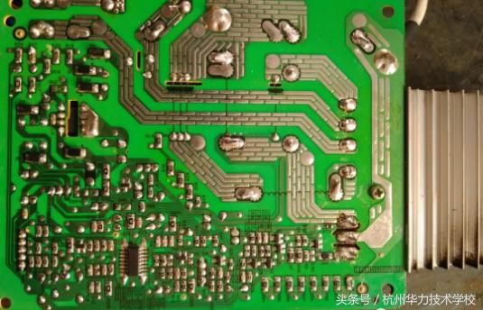 美的电磁炉维修技法大揭秘,美的电磁炉维修150例是真的吗