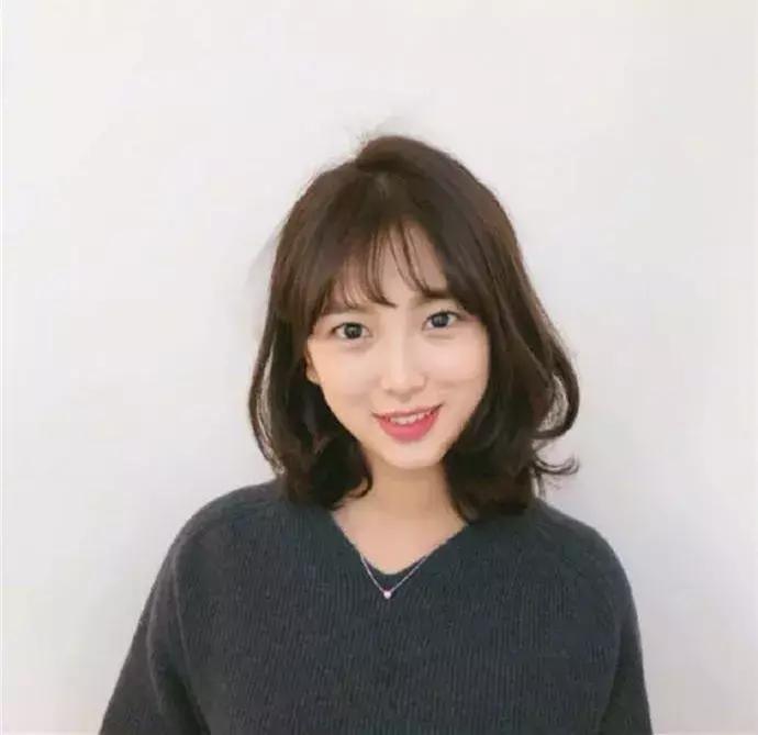 短发剪完不好看咋办,剪了不好看的短发怎么办