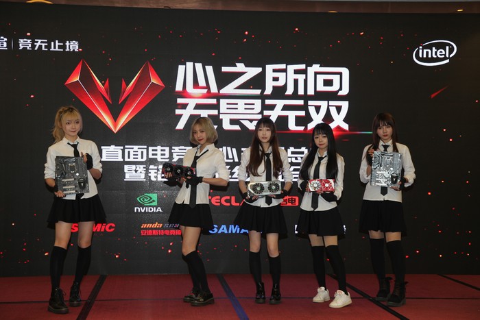 号称国产DIY硬件里最酷炫的?看到实物只想说两个字——厉害