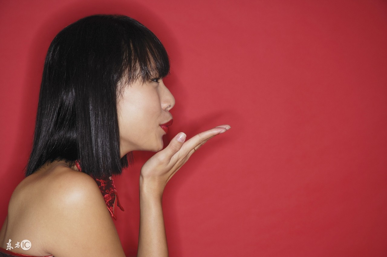 恋爱先生一个成年人最基本的标准,恋爱先生程皓向罗玥展示恋爱顾问