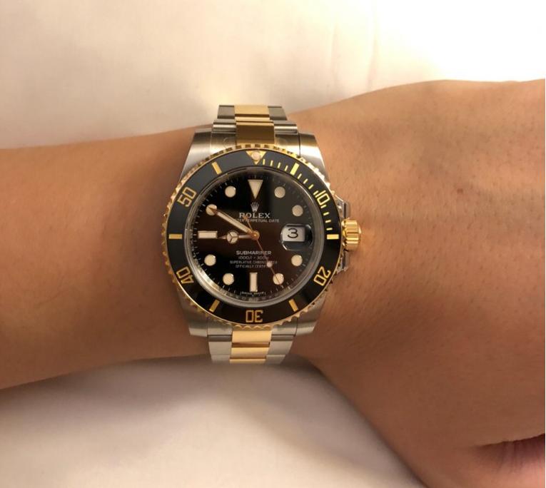 山鸡去台湾浩南拿了块劳力士手表,在台湾去哪里买劳力士