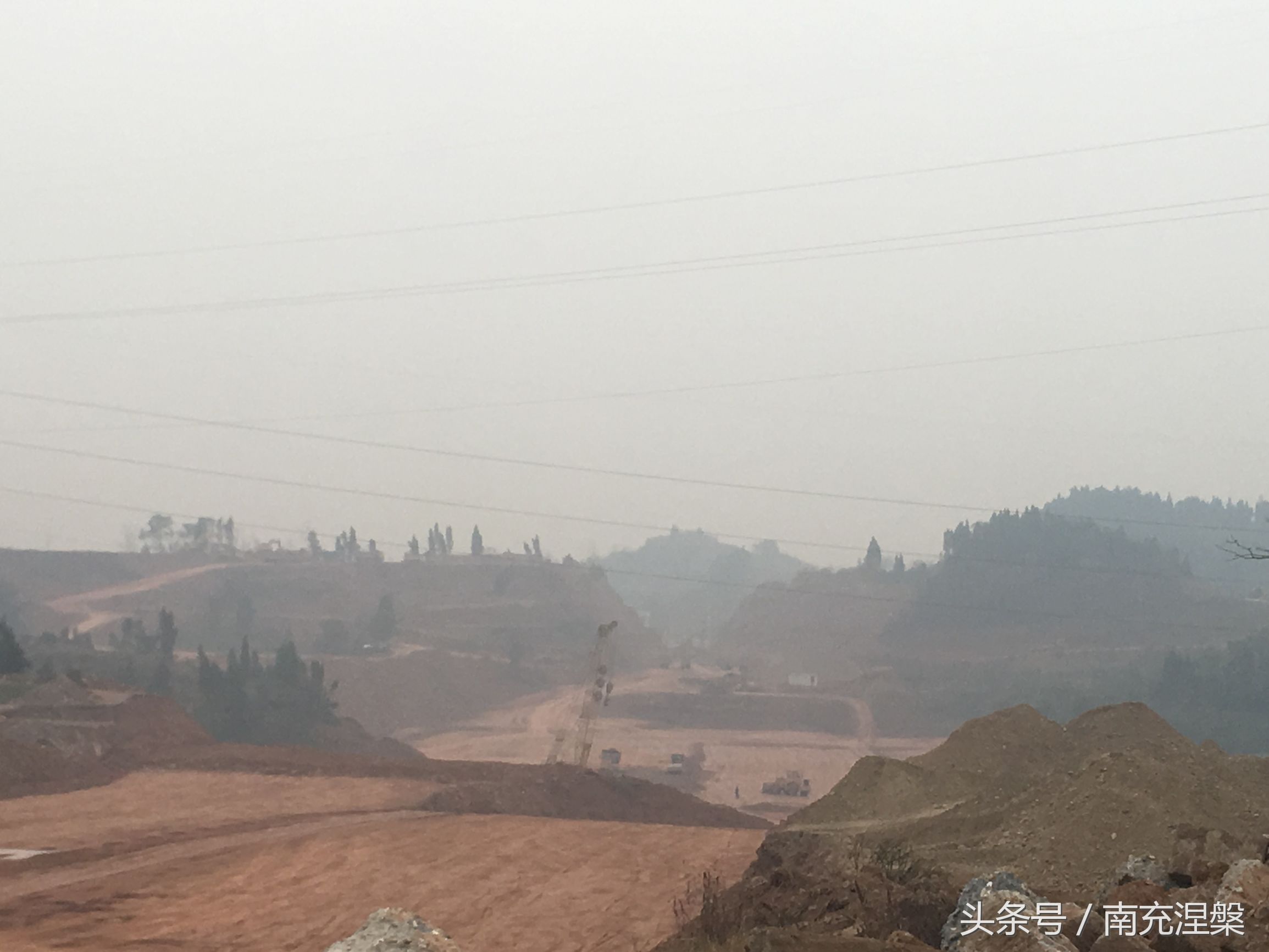 南充市顺庆区国道212线截弯取直工程：快速推进，日新月异