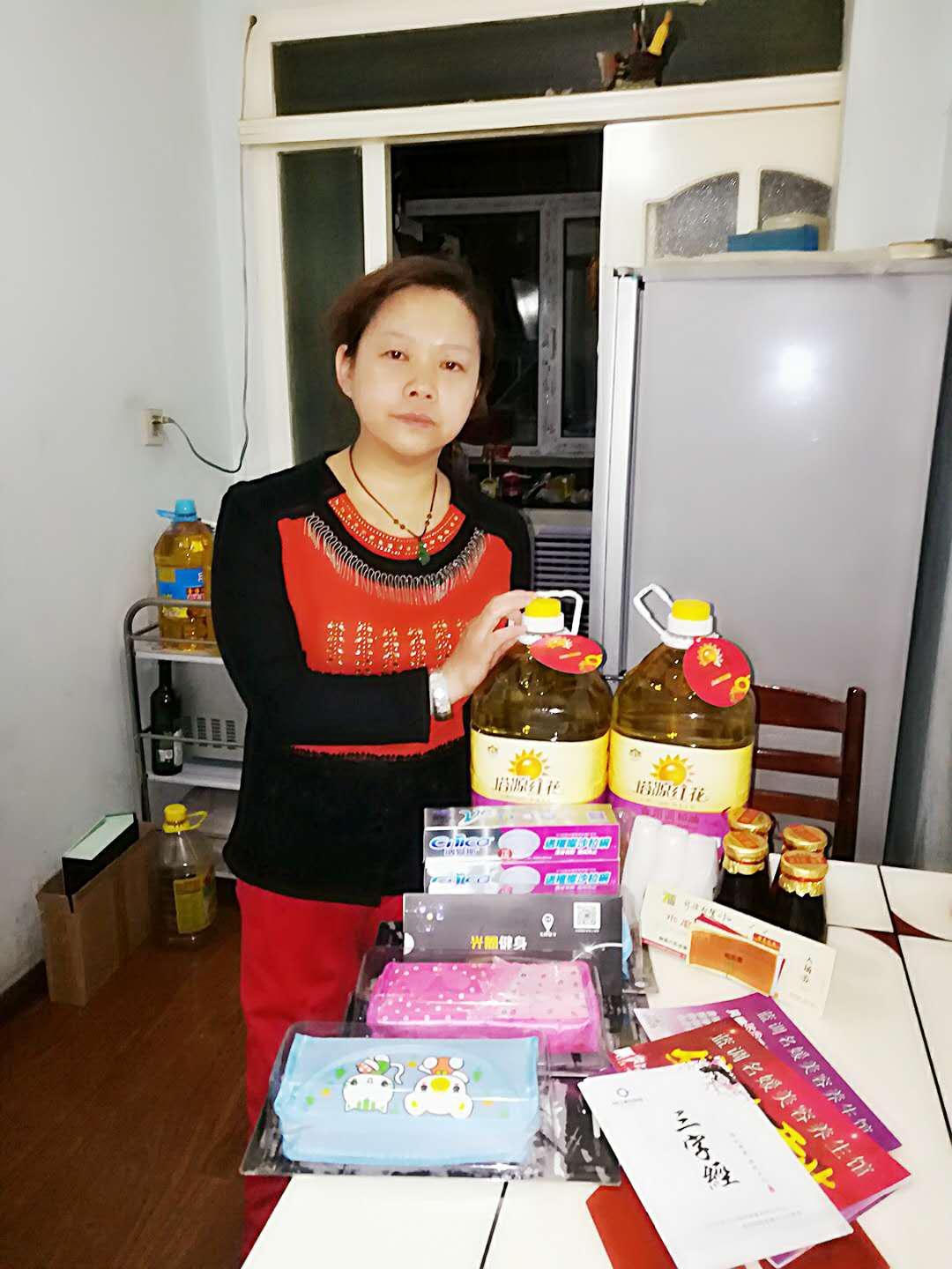 公益达人李婉玉，携众企业谱写公益新篇章！