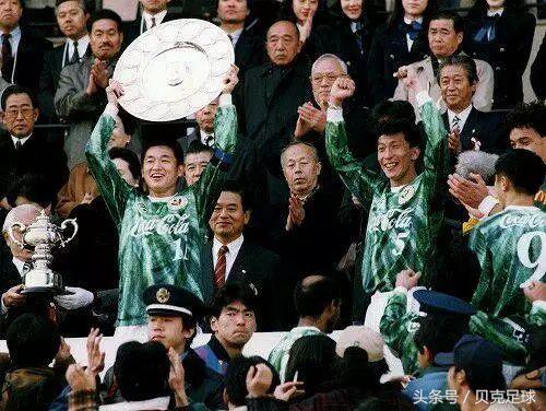 54岁三浦知良再破纪录,三浦知良续约