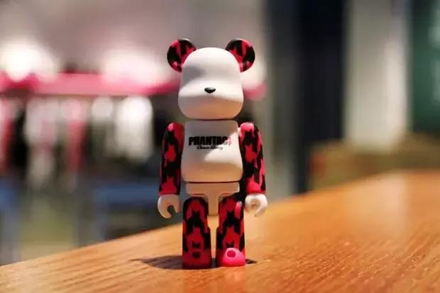 周杰伦依然范特西曲目大全,周杰伦依然范特西时期帅照