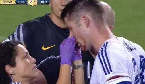 浴血奋战的战士们,细数那些挺身而出的平凡英雄