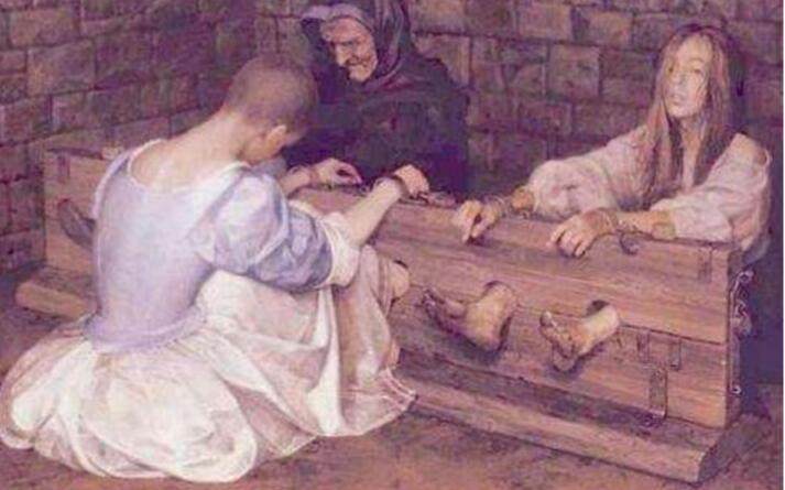 欧洲中世纪残忍酷刑,欧洲的酷刑有哪些