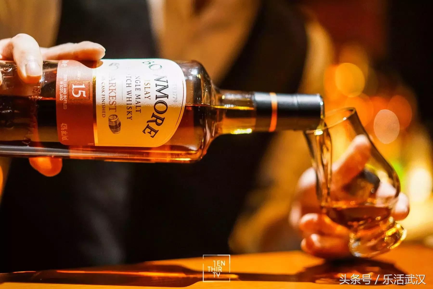 去酒吧点鸡尾酒推荐,去酒吧什么鸡尾酒好喝