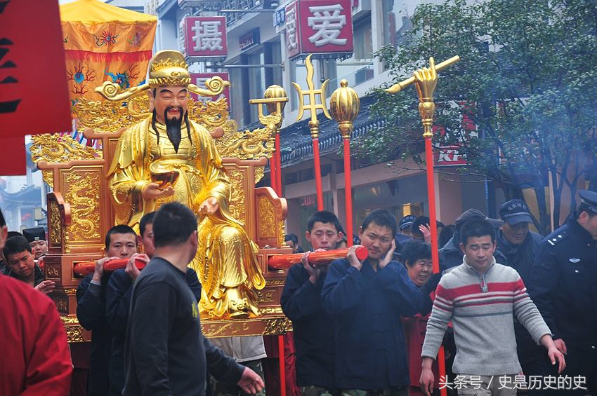 财神爷供奉哪个方向最好,财神爷如何供财