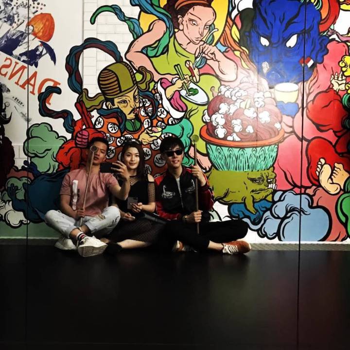 跟着郭小Lu去装逼，买不起爱马仕，可以去爱马仕空间“奇迹漫步”哦