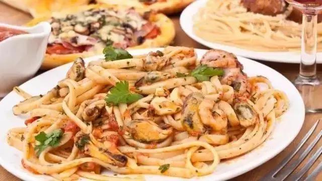 在超市养猪，屋顶办农场，新零售鼻祖Eataly搞大手笔了！