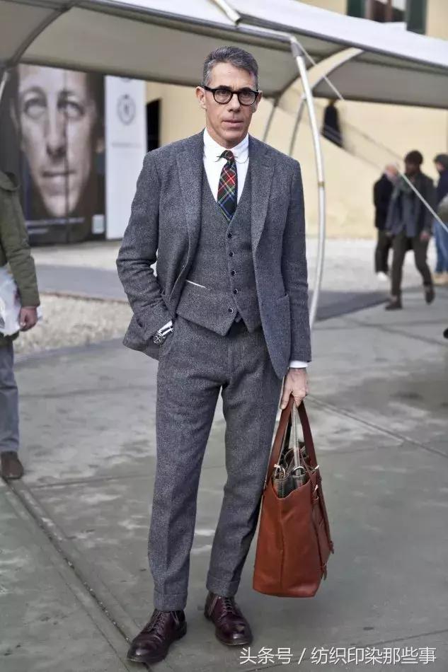 法兰绒与珊瑚绒有什么区别,珊瑚绒和法兰绒的区别在哪里