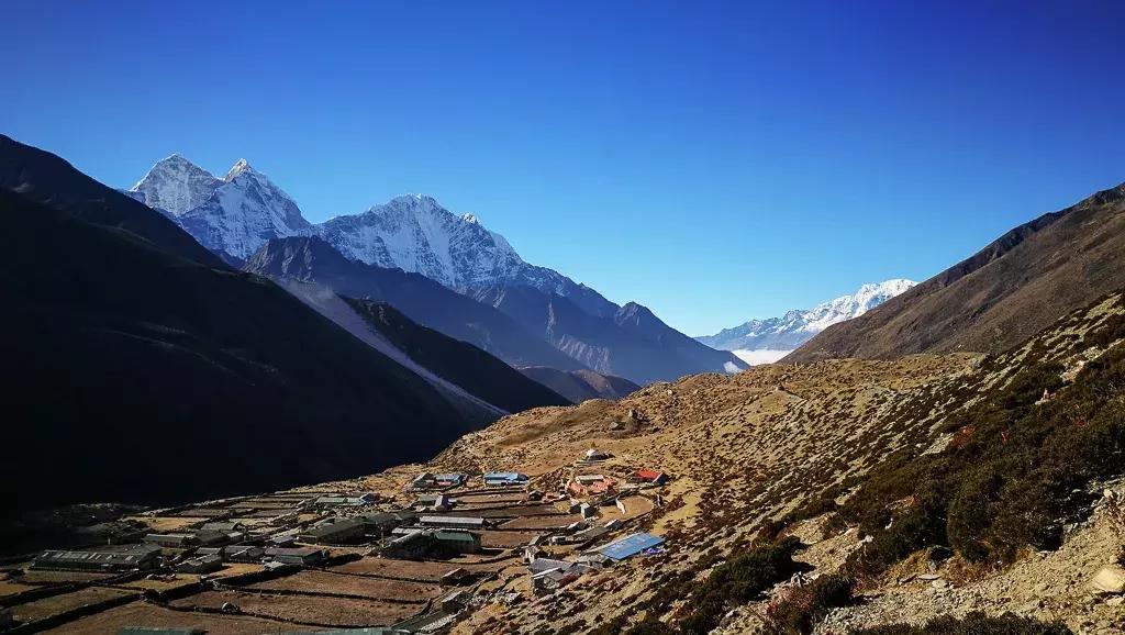 尼泊尔ebc徒步几天可以完成,尼泊尔ebc徒步多少公里