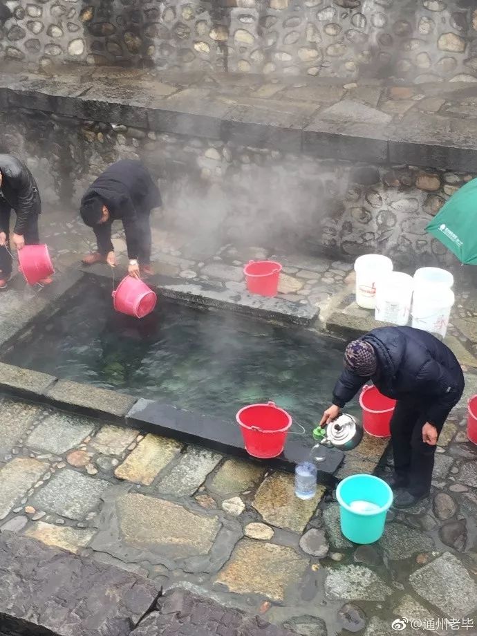 宜春温汤露天泡脚在哪里,宜春温汤古镇旅游攻略