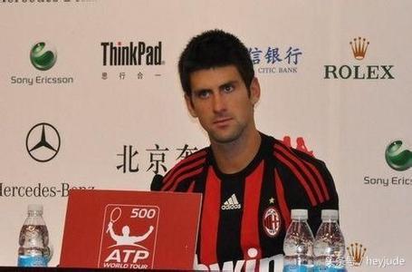 ac米兰粉丝数,ac米兰死忠球迷图像