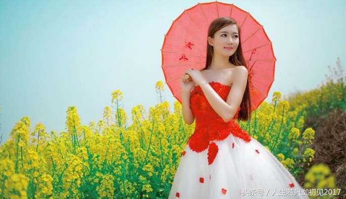 19岁只身闯京城农家妹5年开40家饰品店