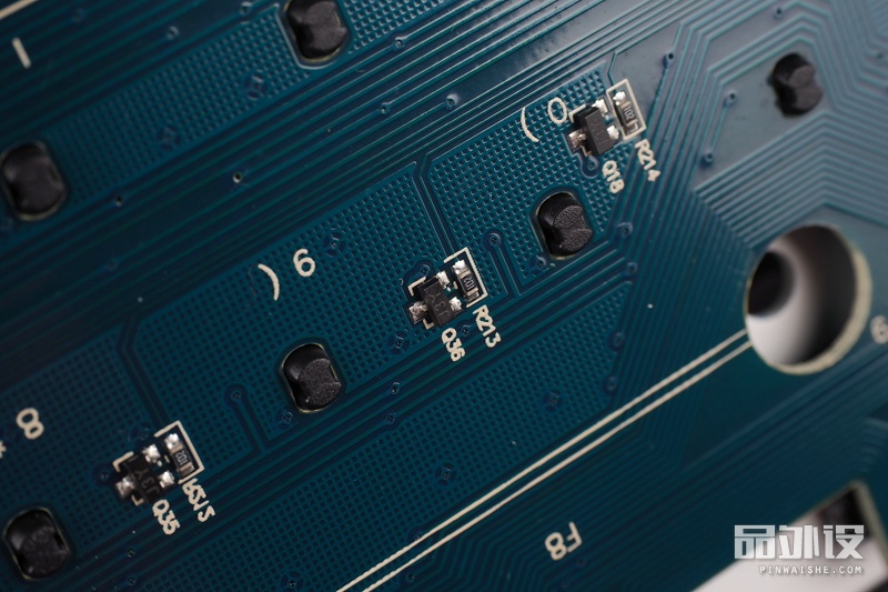 凯酷kc104rgb机械键盘多少钱,凯酷104黑轴机械键盘