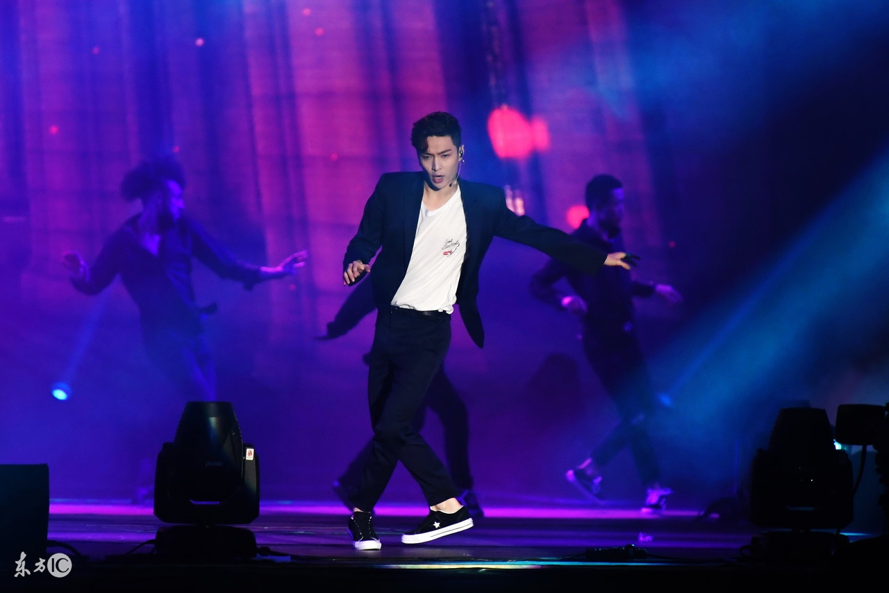 张艺兴的励志语录关于梦想,张艺兴用实际行动证明自己优秀