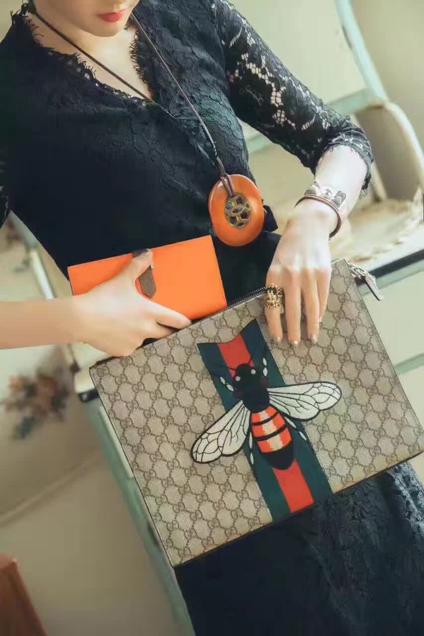 大家买奢侈品包包的感受聊聊,初次买奢侈品包推荐