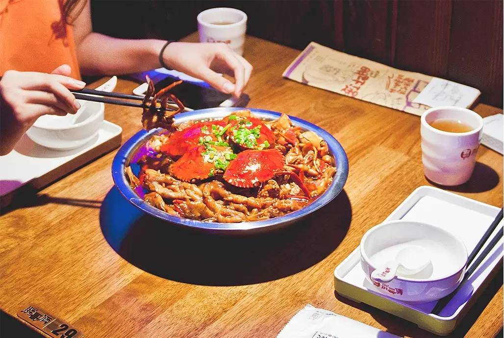 胖哥俩肉蟹煲哪一个好吃,胖哥俩肉蟹煲哪个更好吃