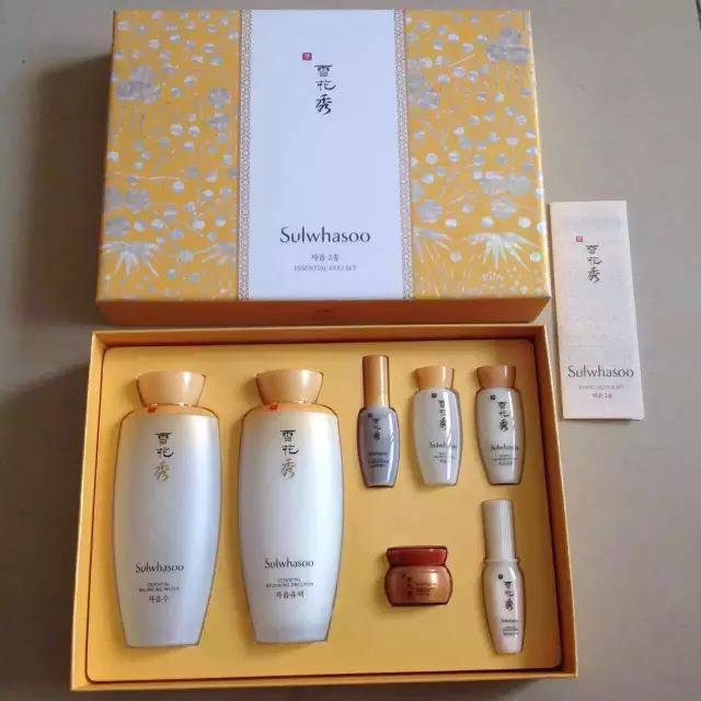 母亲节妈妈妆容,母亲节回家该给母亲带什么