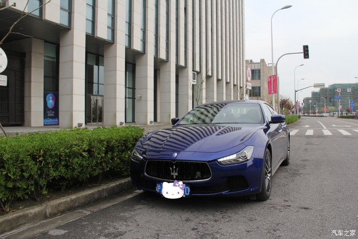 女车主提车兰博基尼,美女提车玛莎拉蒂