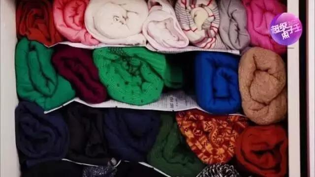 衣服怎么放才能节省衣柜的空间,没衣柜怎么放置衣物