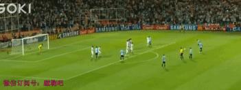 震惊足坛的十大任意球,遁地术慢镜头