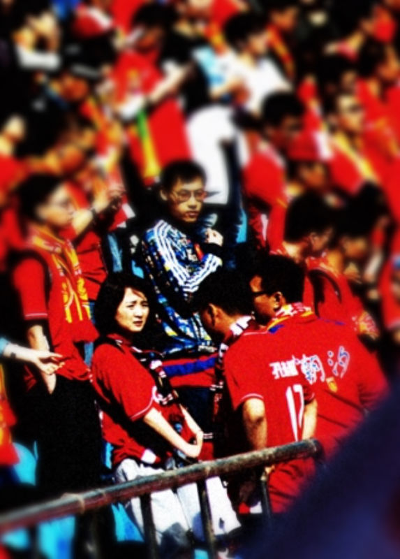 中国女足球迷助威打鼓,女足中国球迷打鼓助威