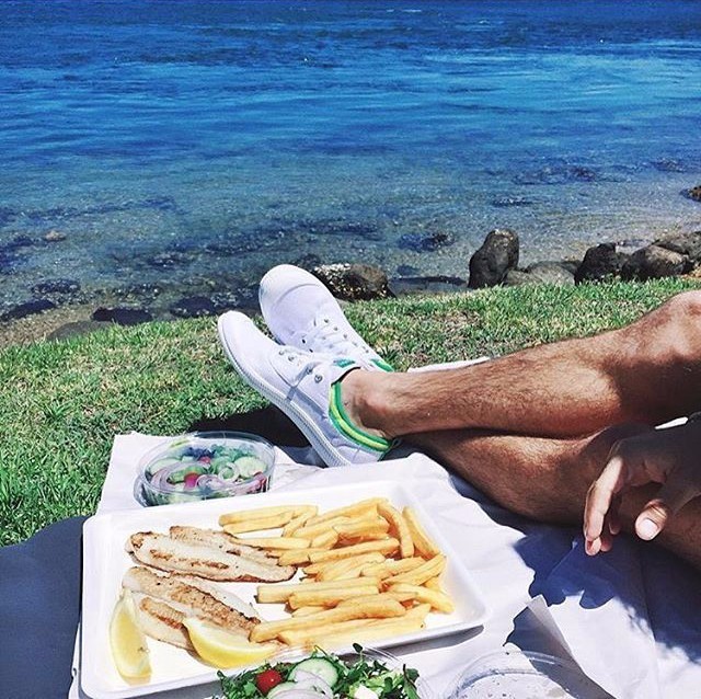 超好看超百搭的小白鞋,十大轻奢小白鞋