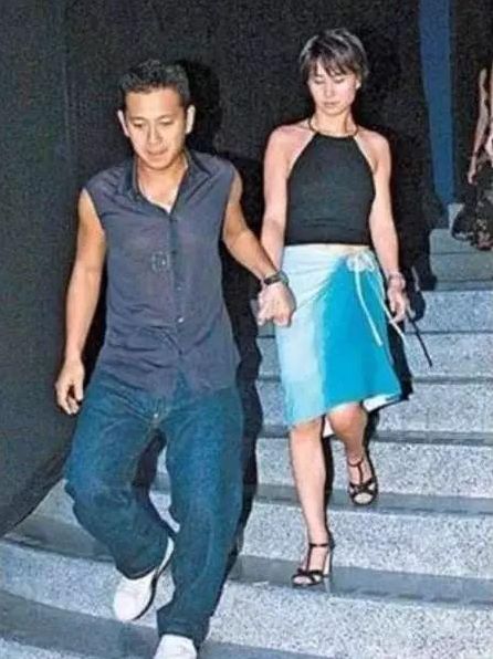 争宠*爱夺**抢家产，一门四房十七子的赌王一家堪比后宫甄嬛传！